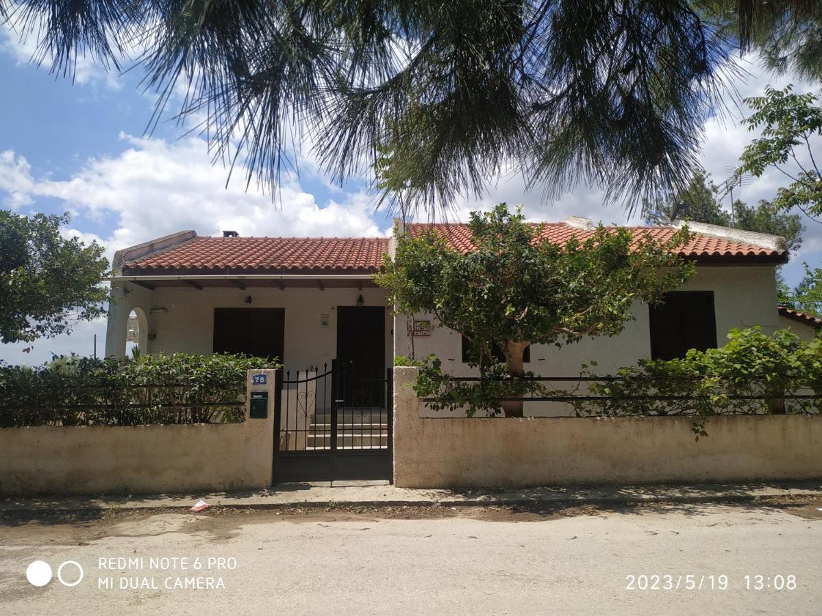 Villa House By The Sea à Artemi Extérieur photo